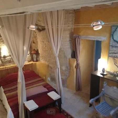 مبيت وإفطار Thoré-la-Rochette Troglodyte Loft المظهر الخارجي الصورة