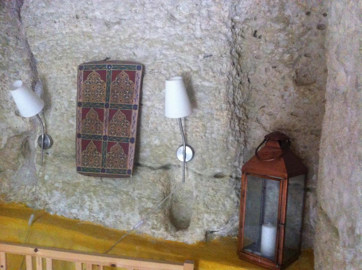 مبيت وإفطار Thoré-la-Rochette Troglodyte Loft المظهر الخارجي الصورة
